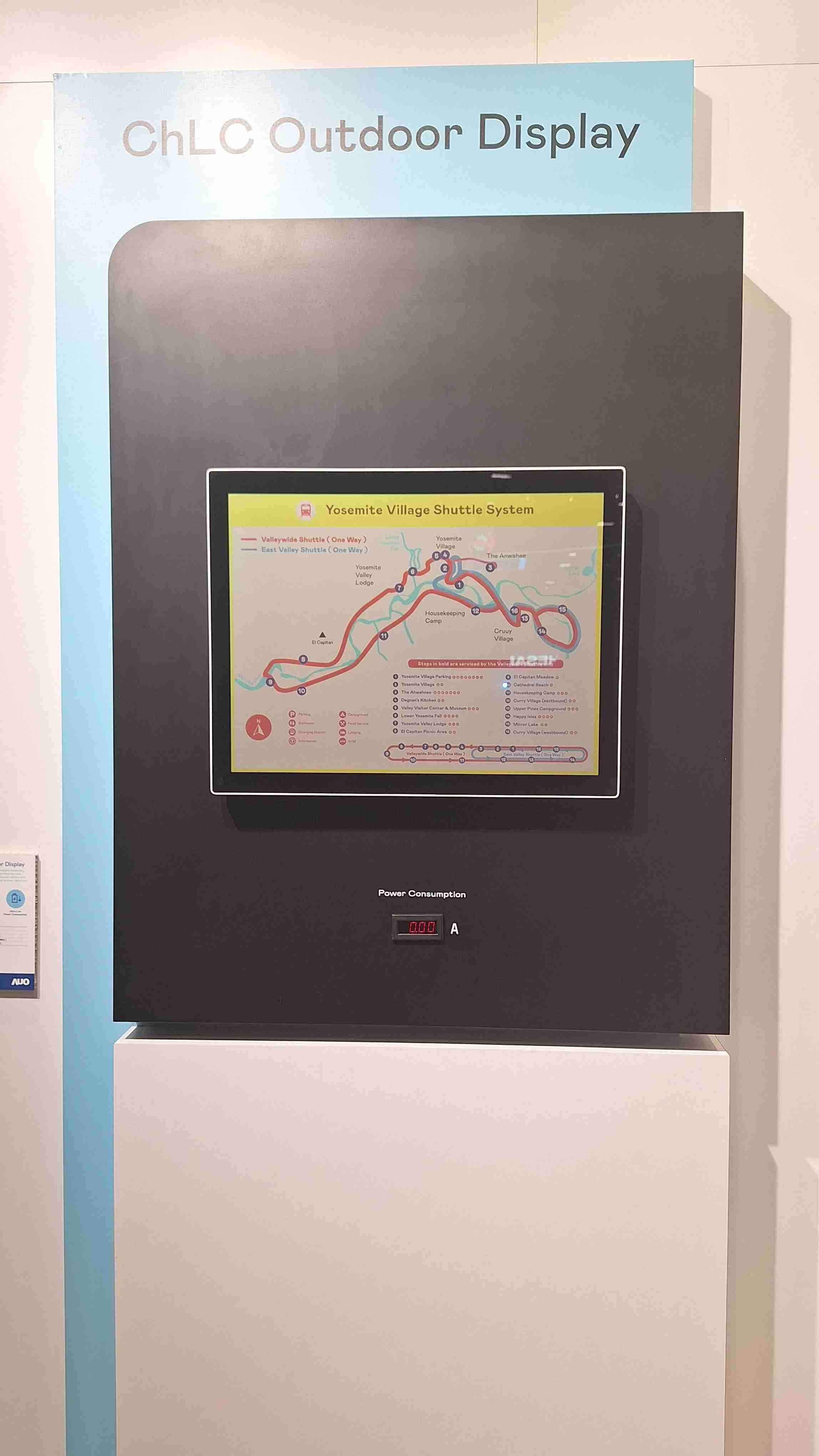 巨星国际的「胆固醇液晶超低耗能户外全彩显示器」不只环保省电，，，，且符合户外严苛使用环境，，，，拥有在摄氏-30度至85度下的宽温使用优势，，并且强光愈强愈能呈现绝佳的色彩饱和度及显示效果，，，，易于安装的特性将成为户外电子看板的新首选。。
